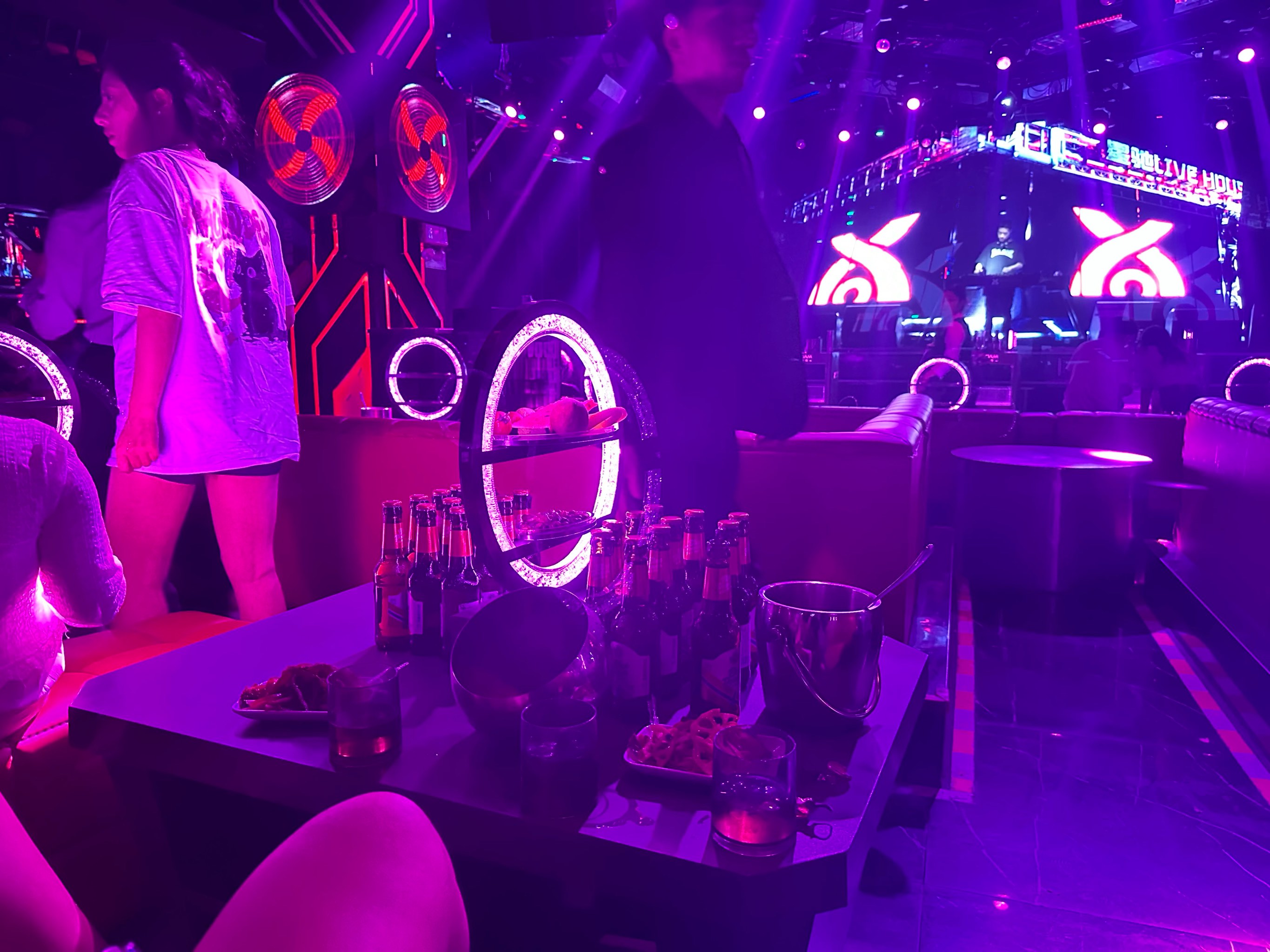 防城港商务ktv中低端区别解析-上思县ktv预订